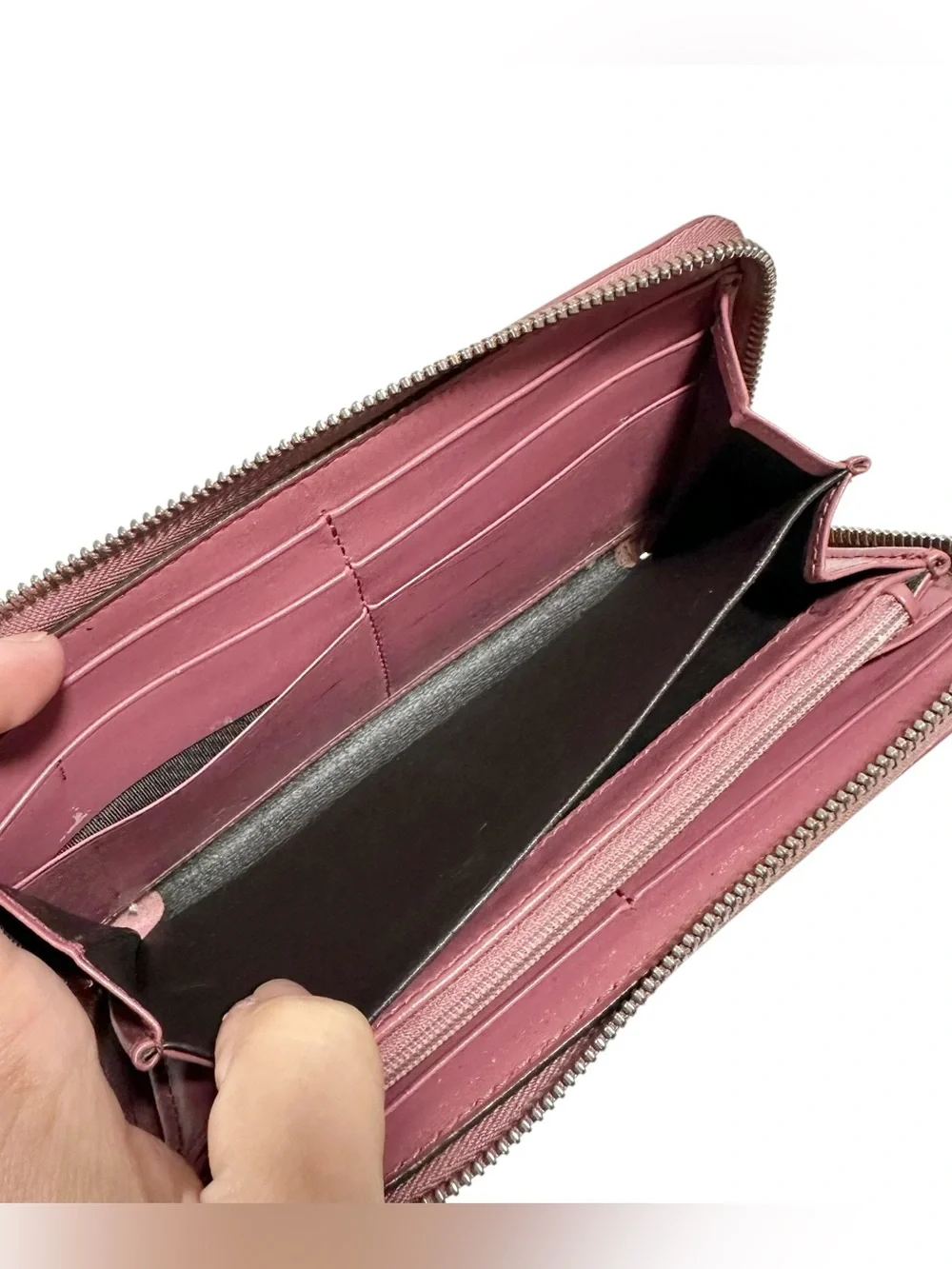 Gucci Pink GG Monogram Leather & Gold Large Zippy Zip Around Wallet